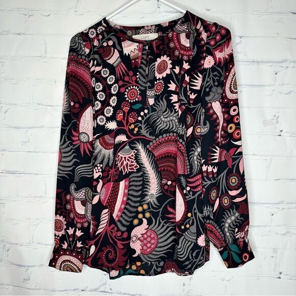 LOFT Tops - Loft XS or Small Top